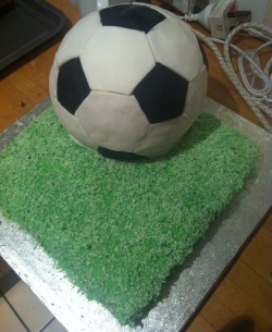 FCFK - footie cake 3